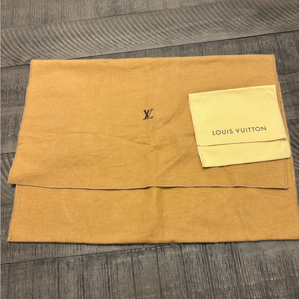 Louis Vuitton Dust Bags - Tan